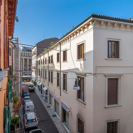 Il Cuscino Di Giulietta - 2 Min From Arena Daire Verona Dış mekan fotoğraf